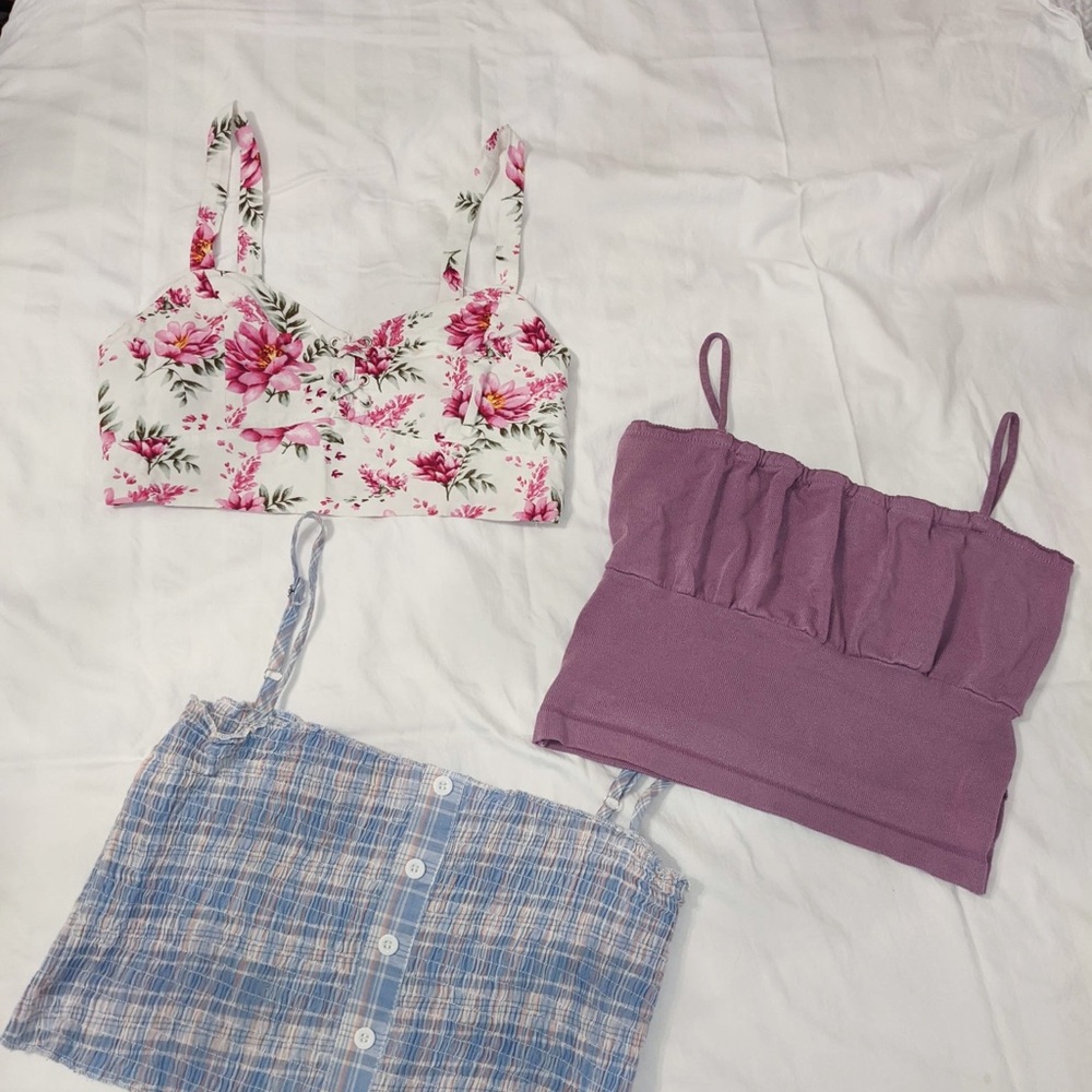 CROP TOP